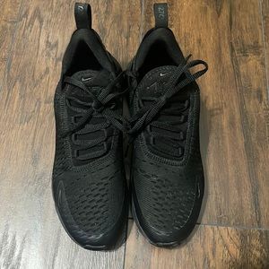Nike Air 270 Black Like New Size 6Y